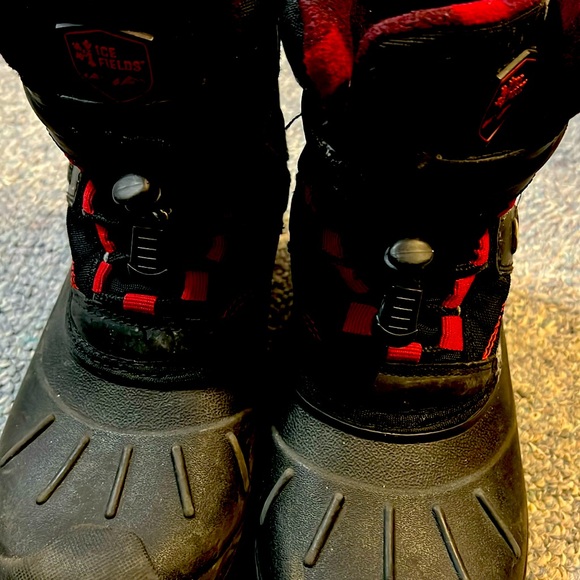 Ice Fields boots for kids in size 5 - Picture 1 of 6
